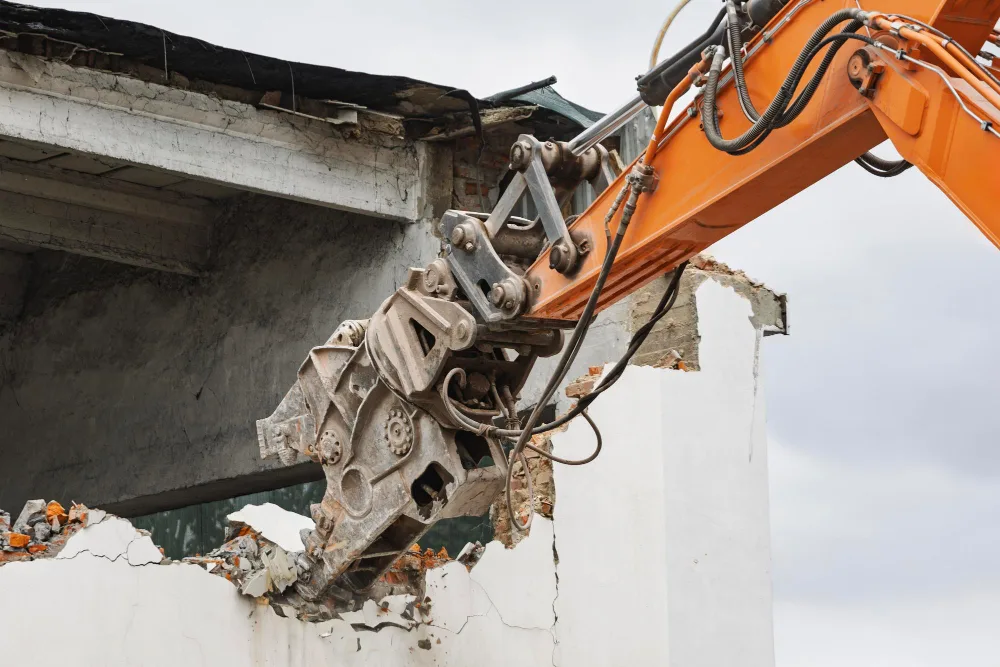 Nedrivningstilladelse – hvornår er den nødvendig?